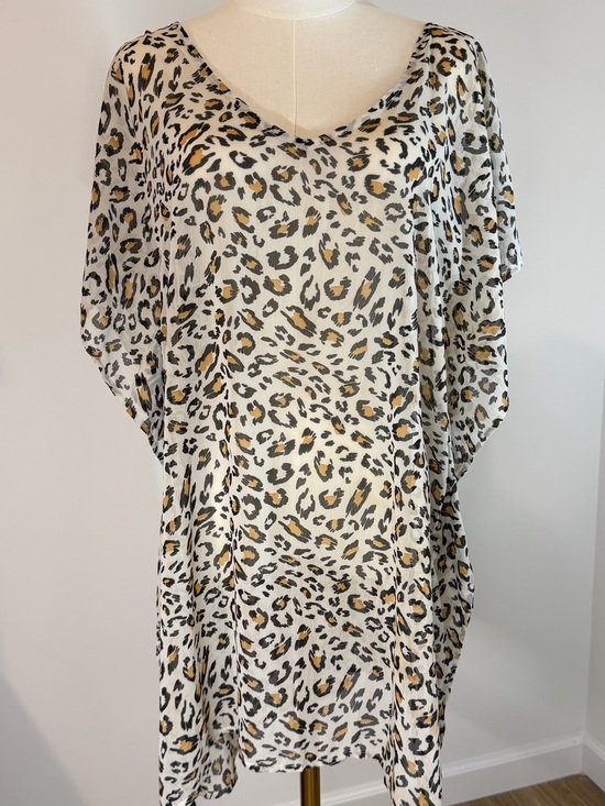 Palisades Beach Club Other - Palisades Beach Club Feline Leopard Swim Cover Up M/L Lace Up Tassel‎